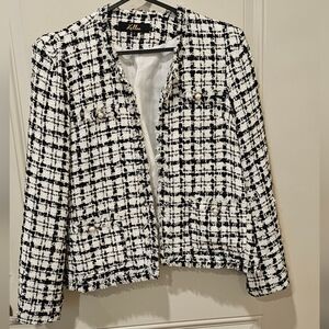 Chic Black and White Tweed Blazer Like New  Size .L